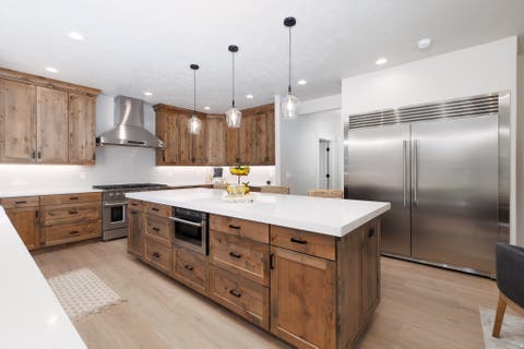 Tiny photo for 691 E KINGS PEAK CV, Draper, UT 84020 (MLS # 2180242)