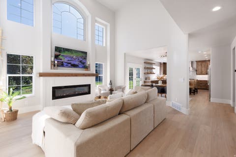 Tiny photo for 691 E KINGS PEAK CV, Draper, UT 84020 (MLS # 2180242)