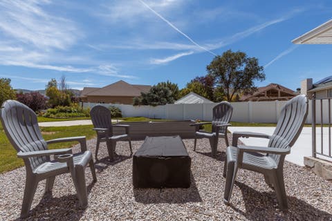 Tiny photo for 691 E KINGS PEAK CV, Draper, UT 84020 (MLS # 2180242)