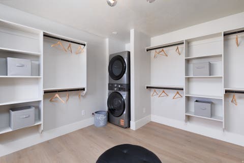 Tiny photo for 691 E KINGS PEAK CV, Draper, UT 84020 (MLS # 2180242)