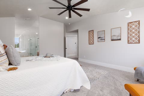 Tiny photo for 691 E KINGS PEAK CV, Draper, UT 84020 (MLS # 2180242)