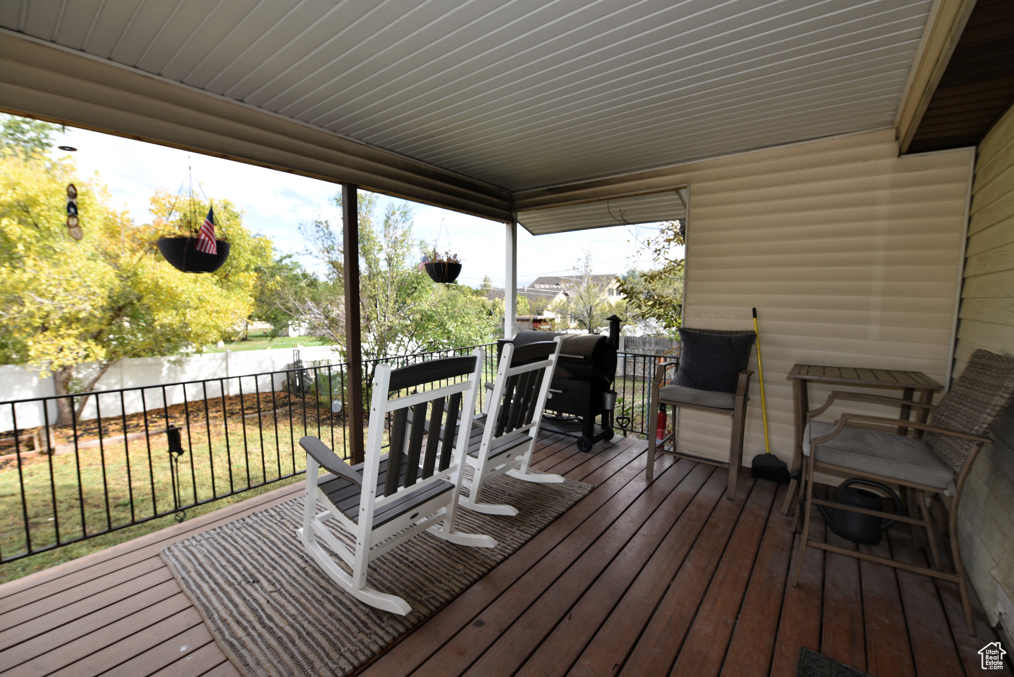 TRANSWEST HOLLOW - Residential Income