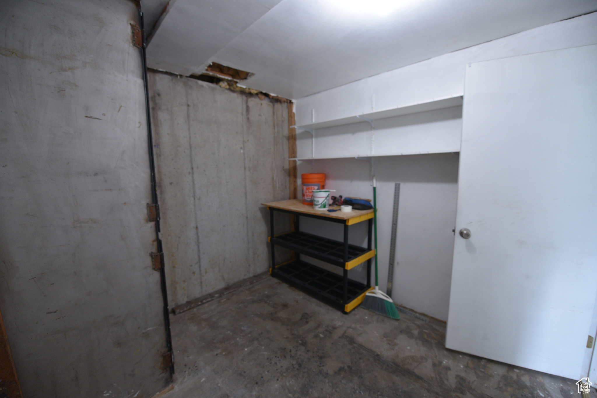 TRANSWEST HOLLOW - Residential Income