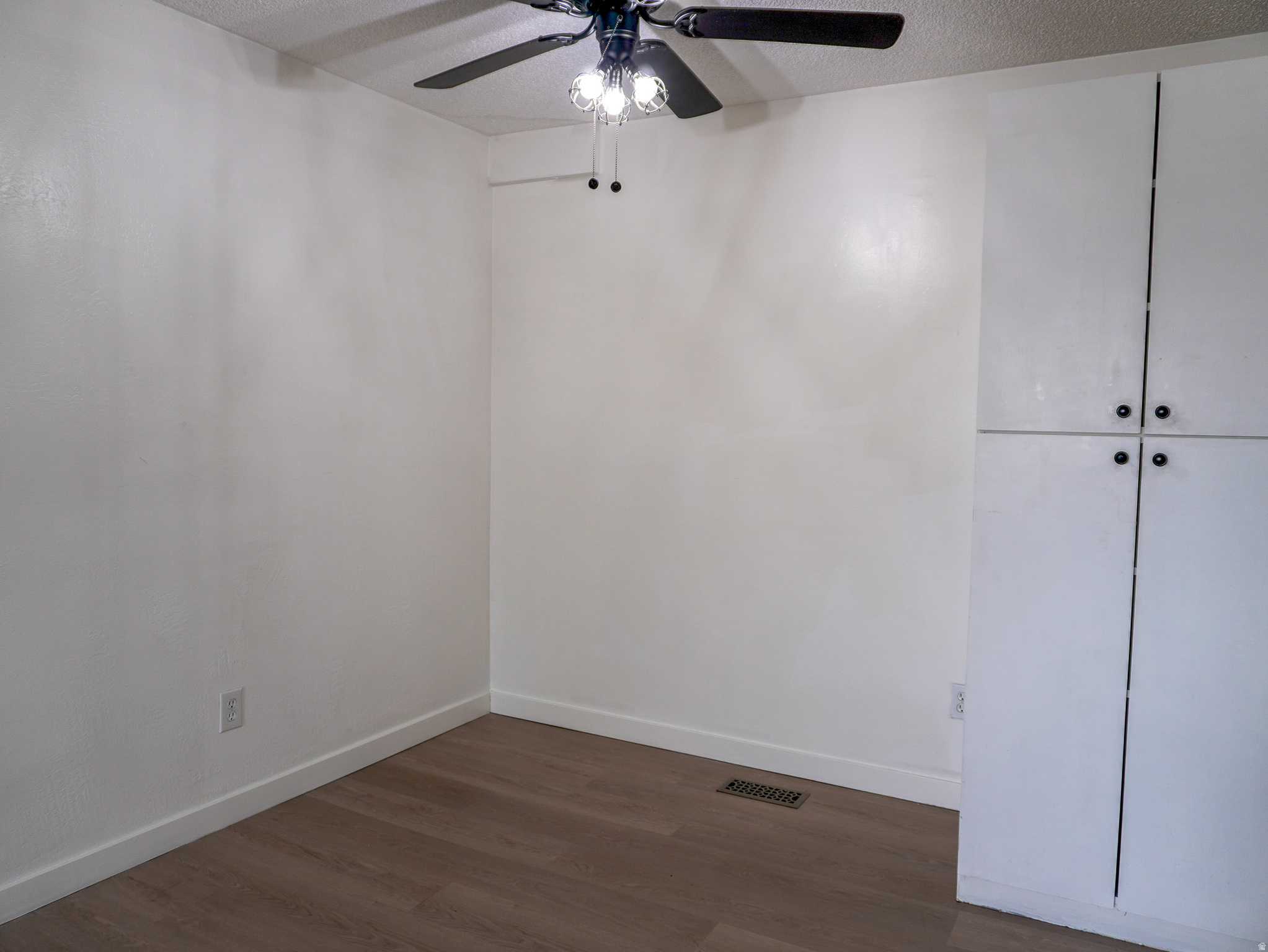 GREENTREE CONDOMINIUM - Residential