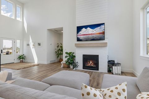 Tiny photo for 2930 N JOJO RD, Eagle Mountain, UT 84005 (MLS # 2121761)