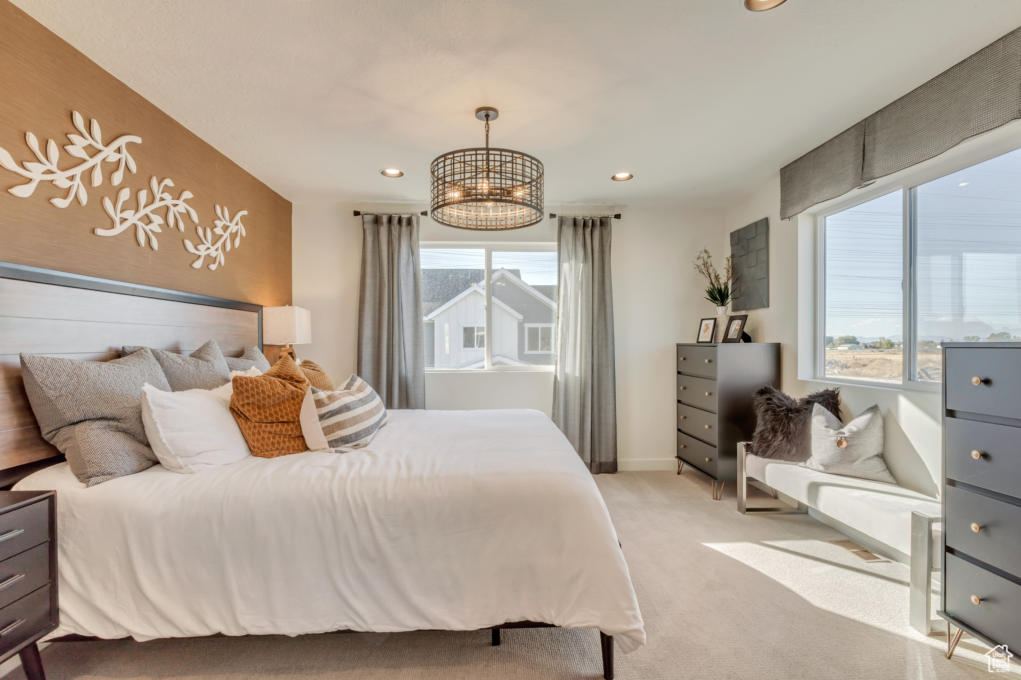 SALT POINT - Residential