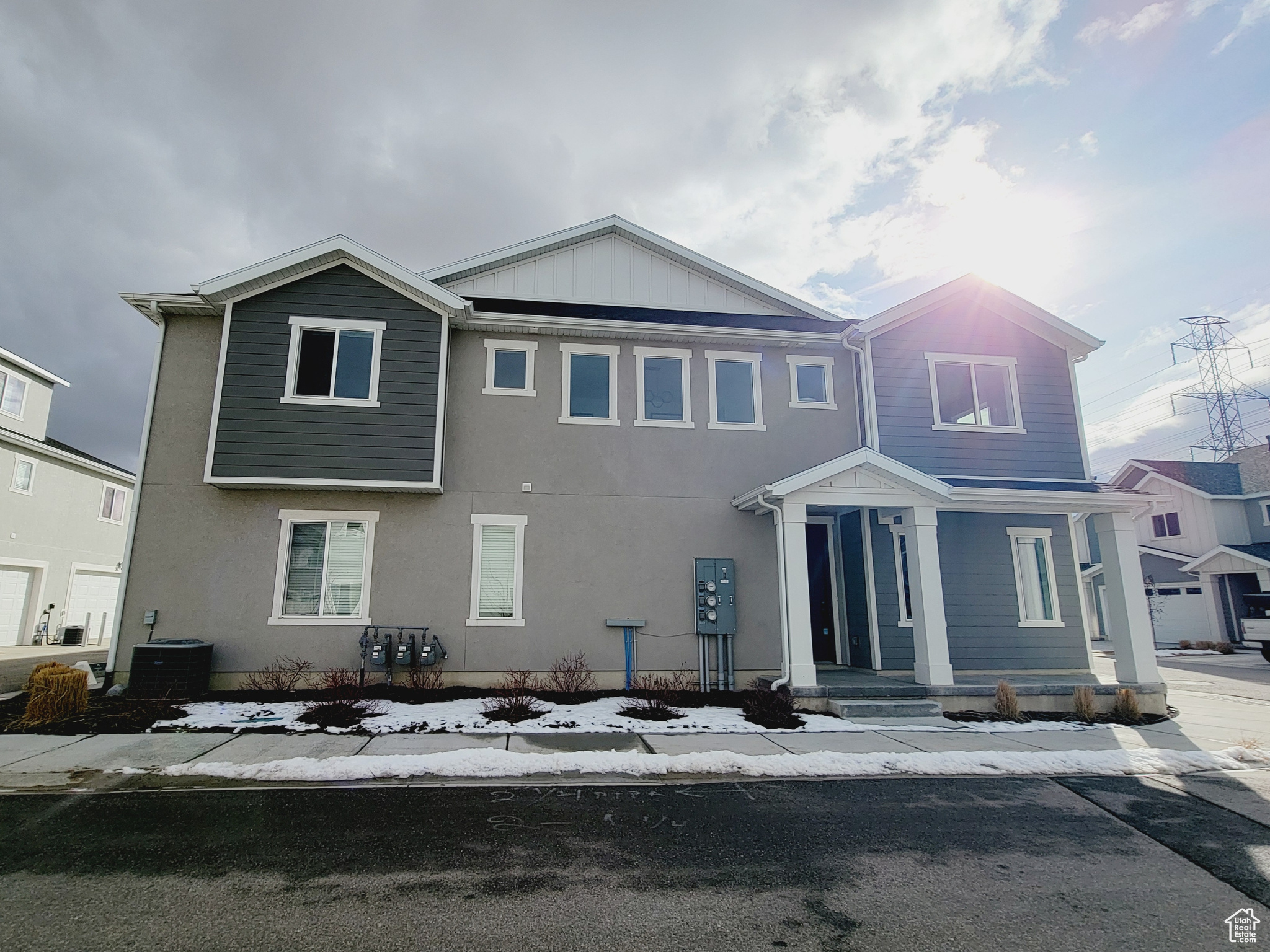 SALT POINT - Residential