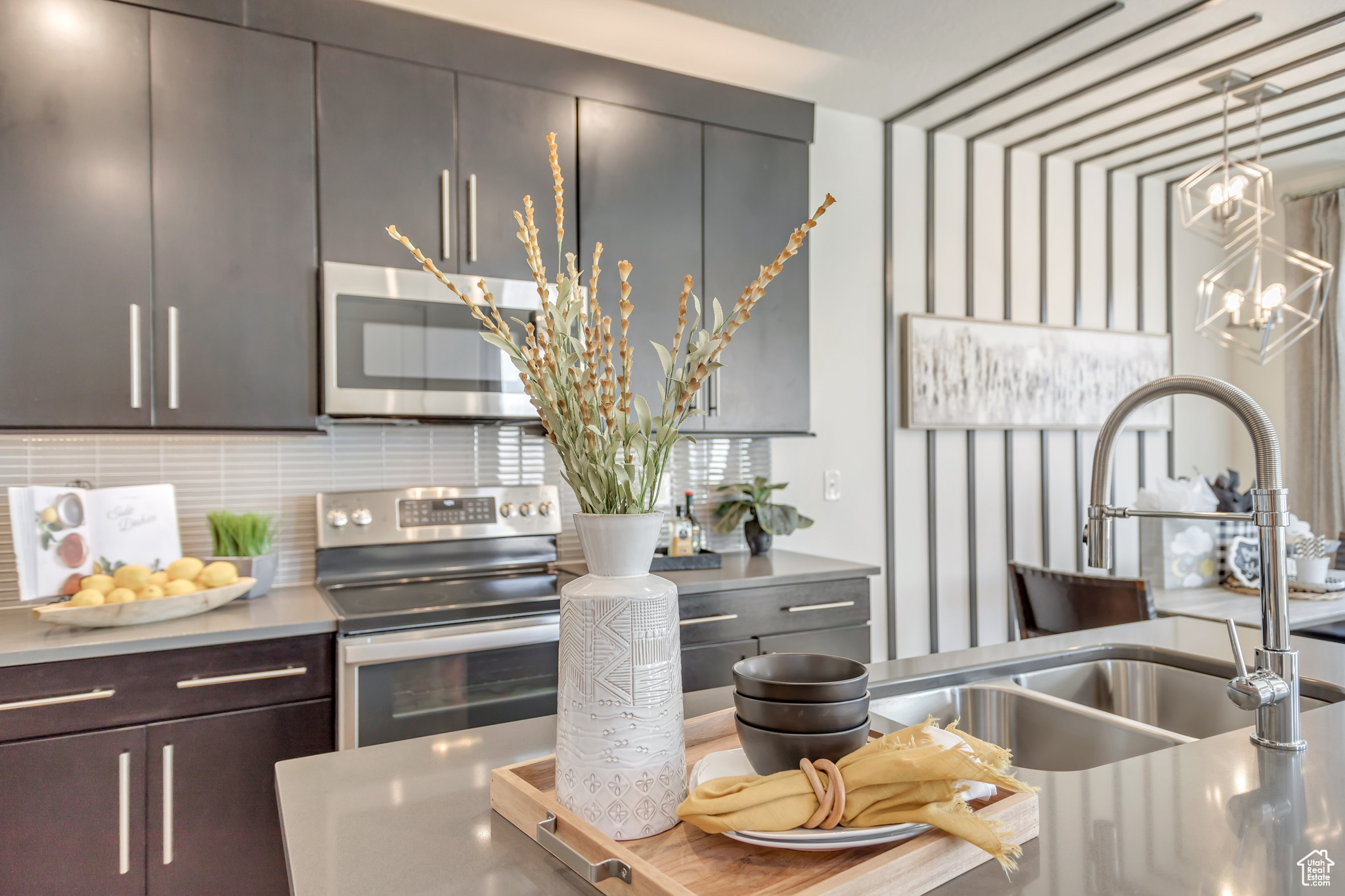 SALT POINT - Residential