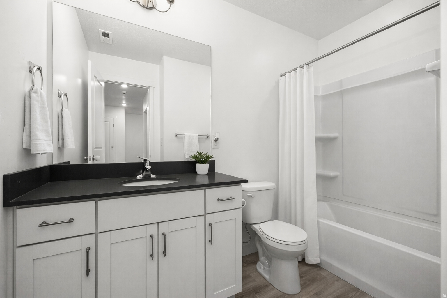 FOOTHILL VILLAGE - Residential