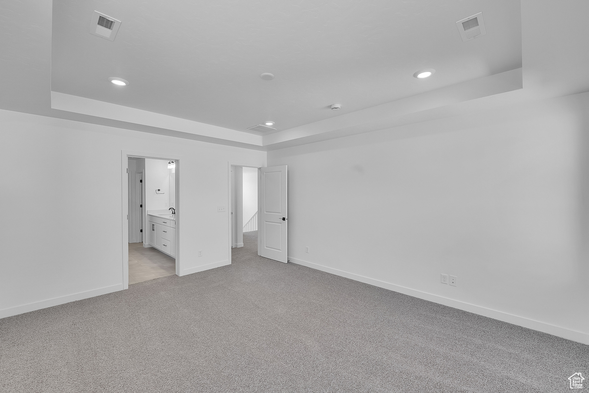PONY EXPRESS ESTATES - Residential