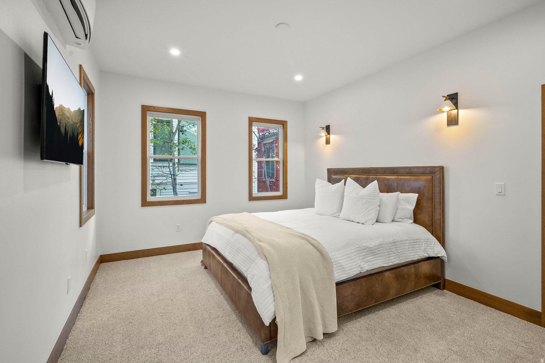 SNYDERS ADDITION - Residential