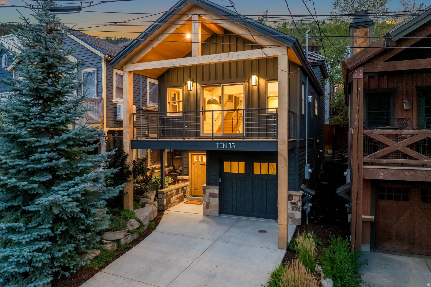 SNYDERS ADDITION - Residential