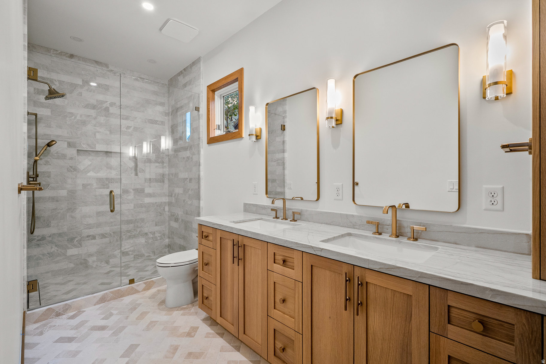 SNYDERS ADDITION - Residential