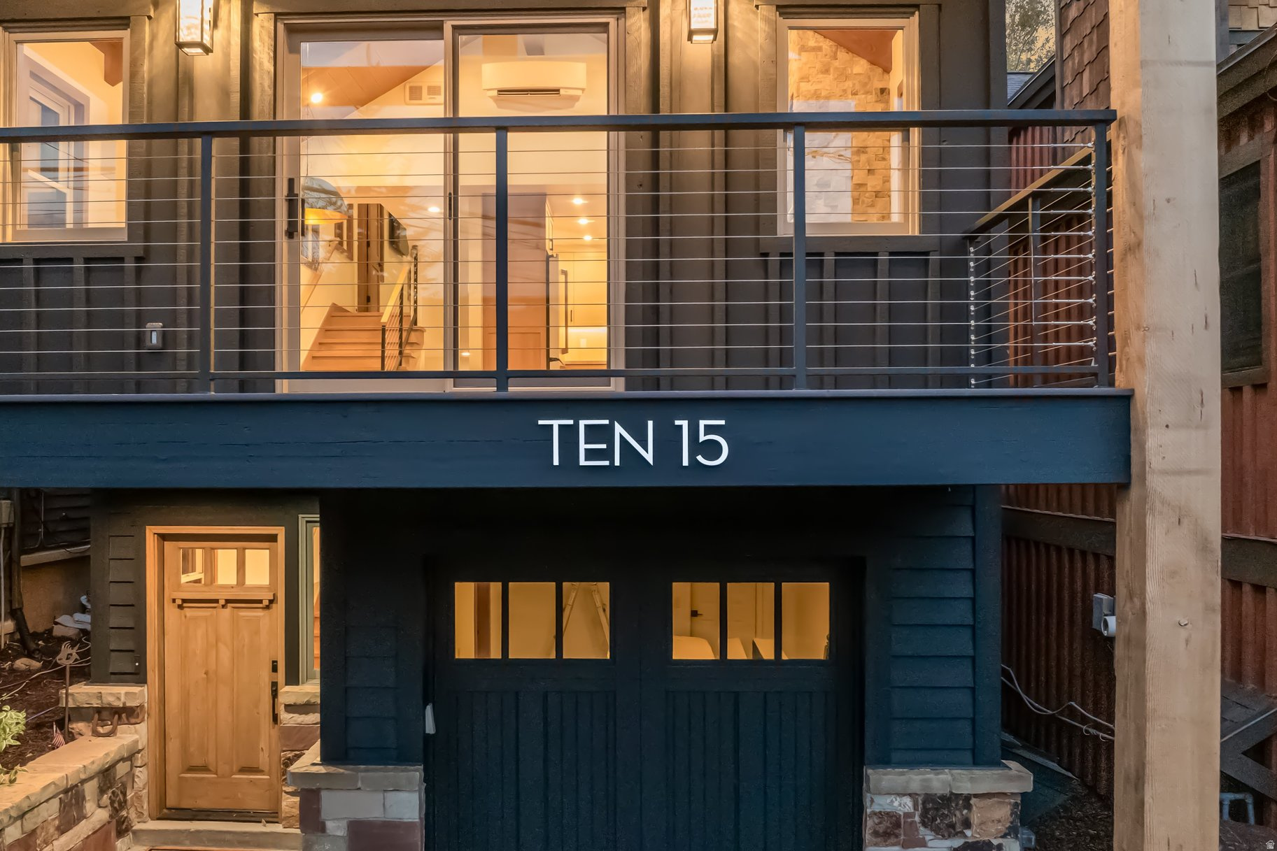 SNYDERS ADDITION - Residential