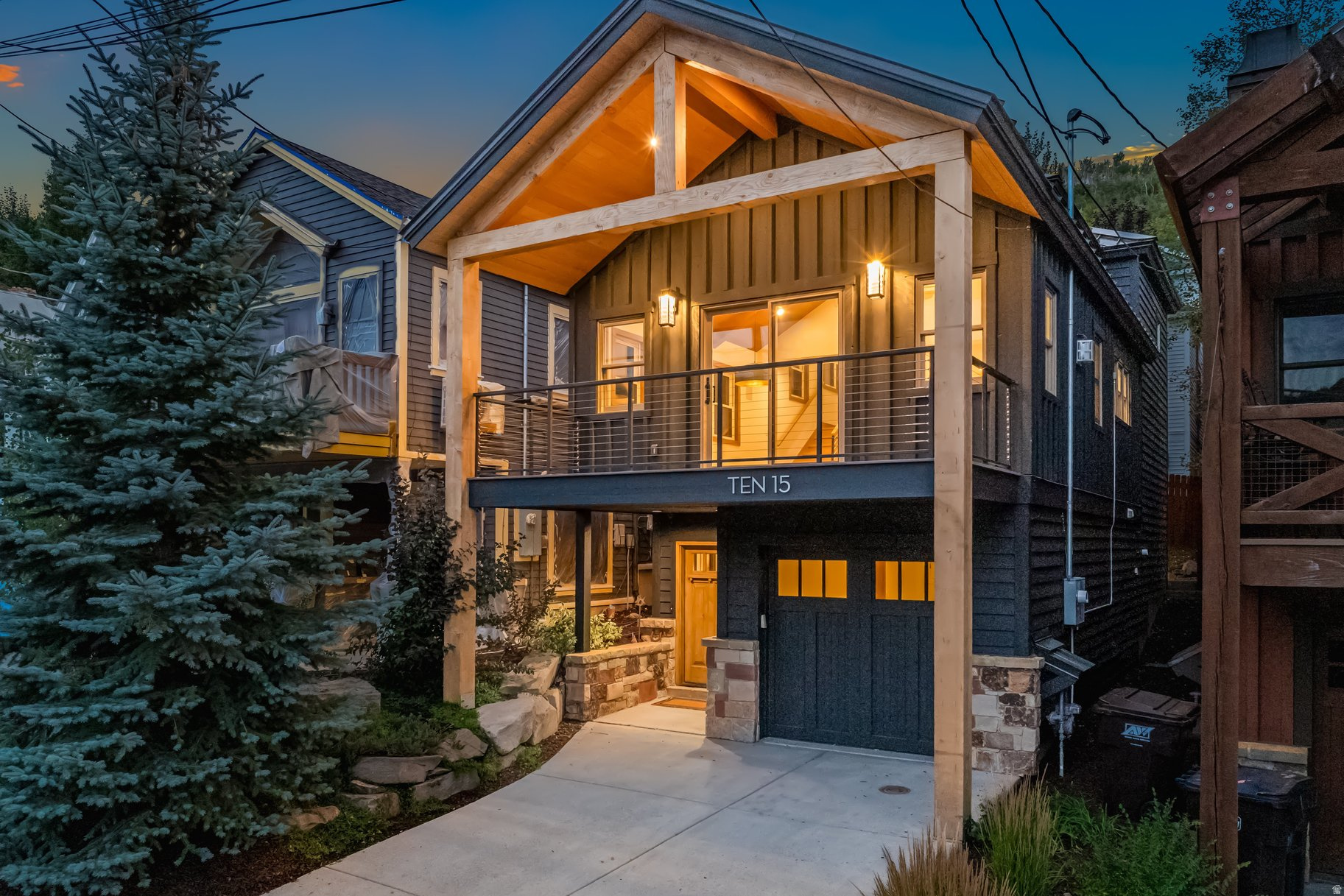 SNYDERS ADDITION - Residential