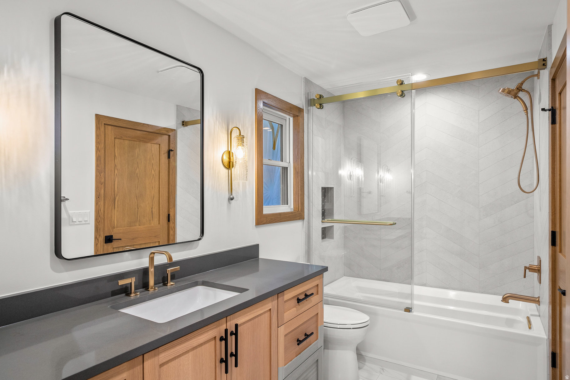 SNYDERS ADDITION - Residential