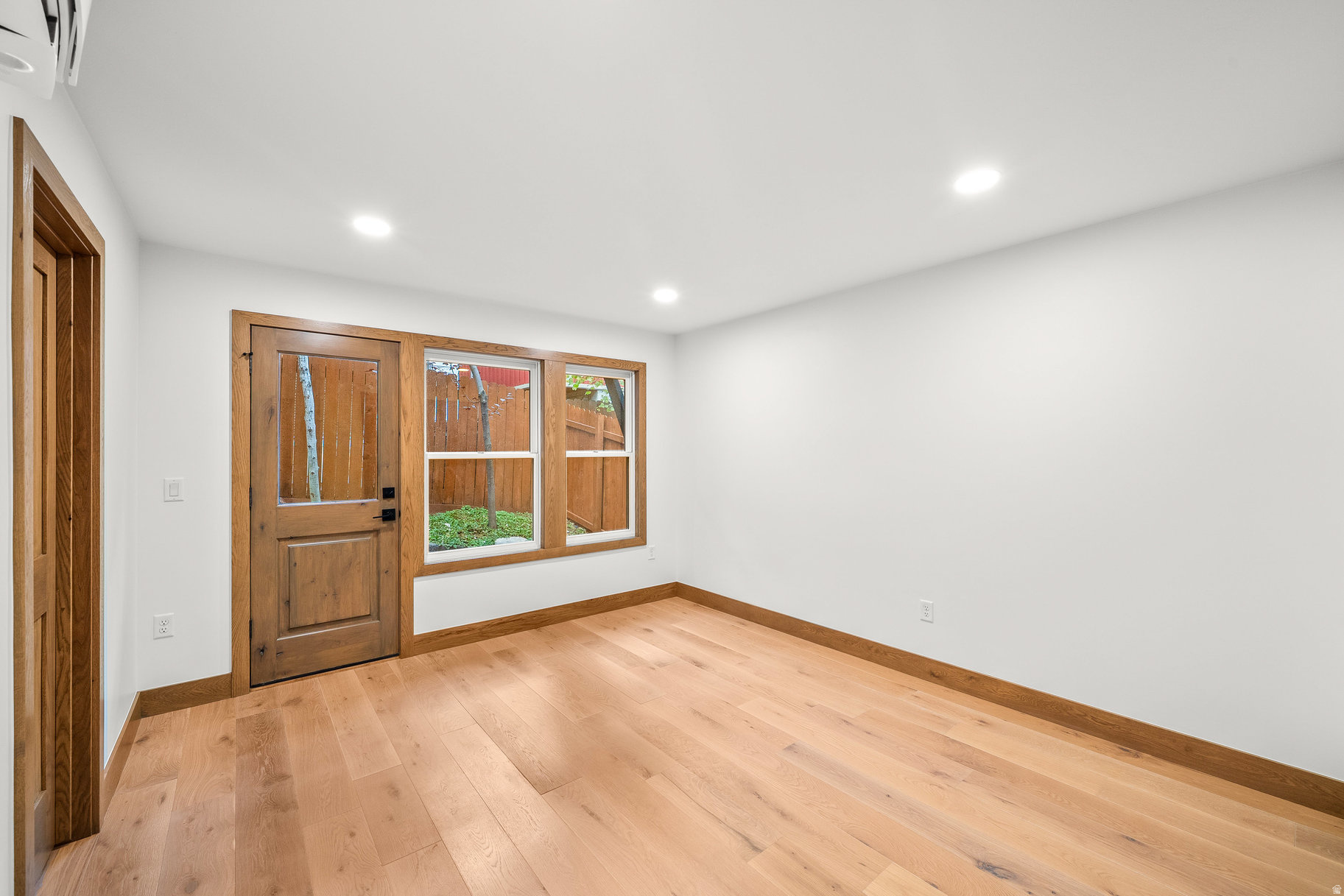 SNYDERS ADDITION - Residential