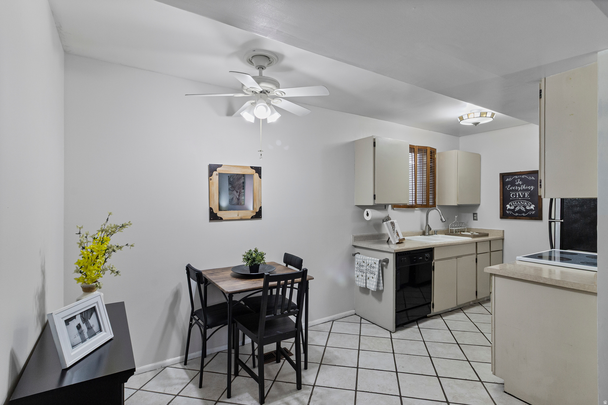 GREENTREE CONDM - Residential