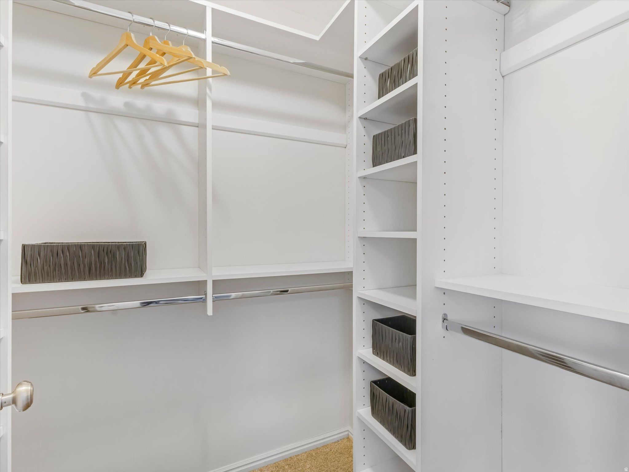 RIVER PARK ESTATES - Residential