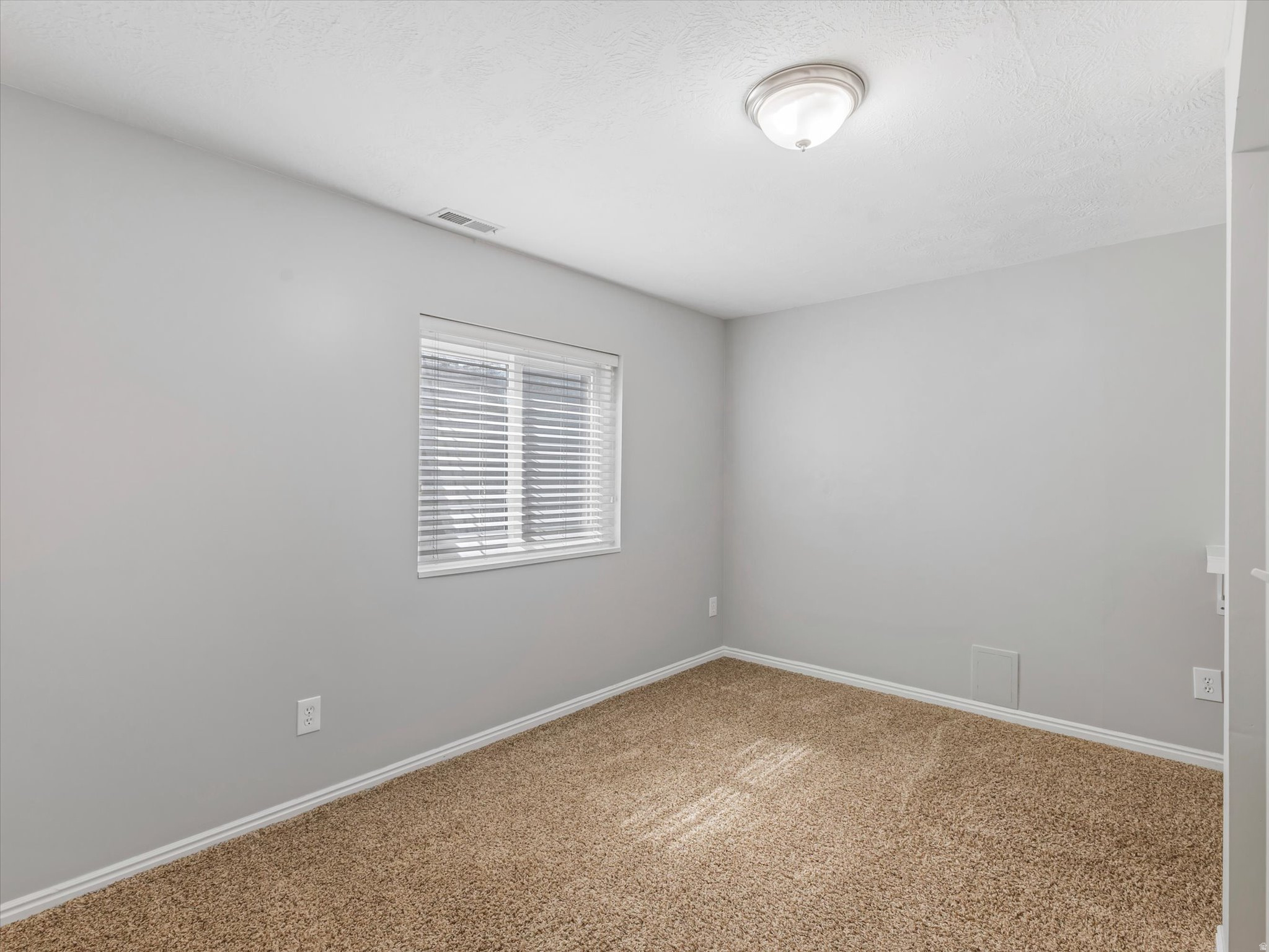 RIVER PARK ESTATES - Residential