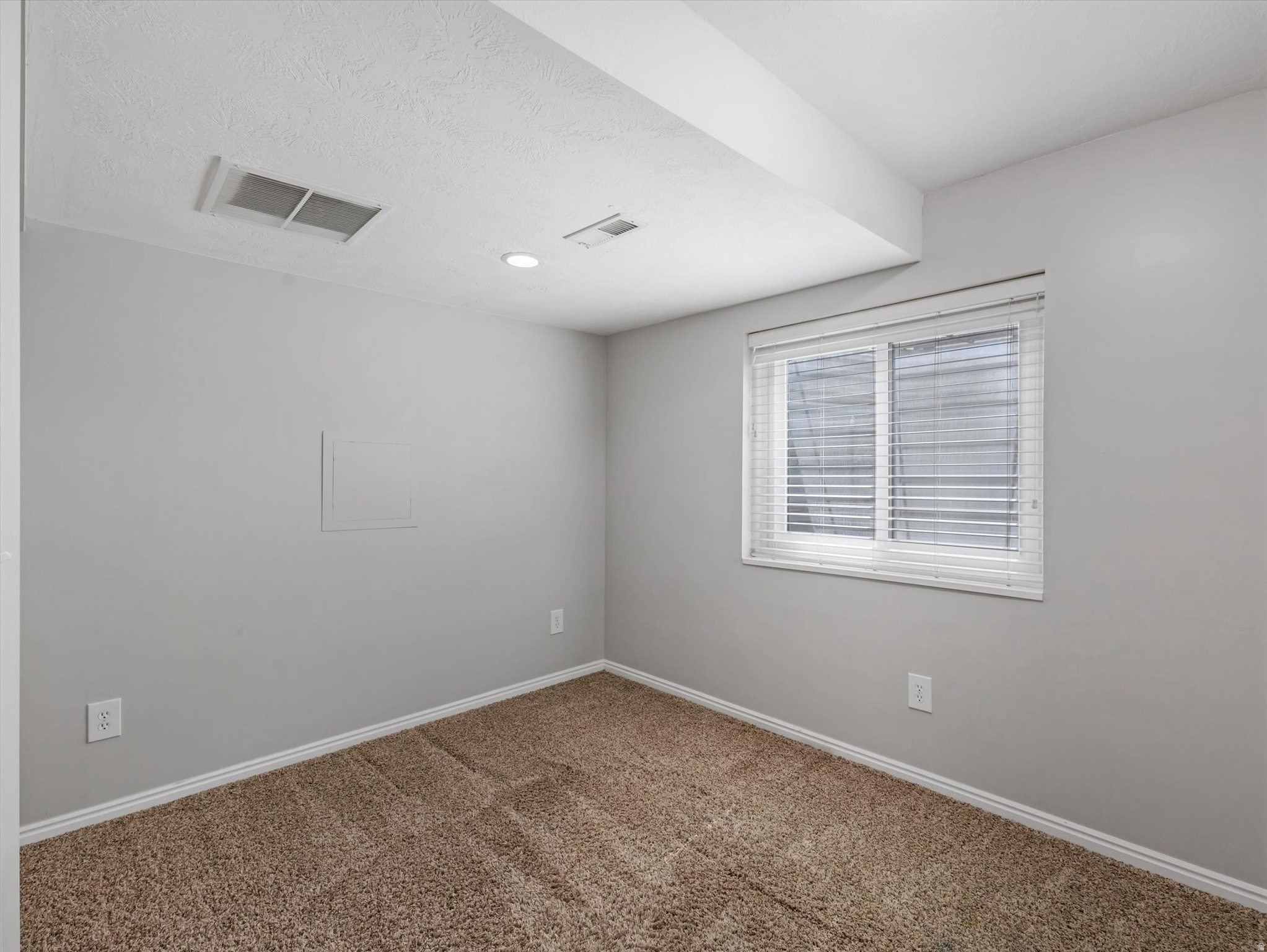 RIVER PARK ESTATES - Residential