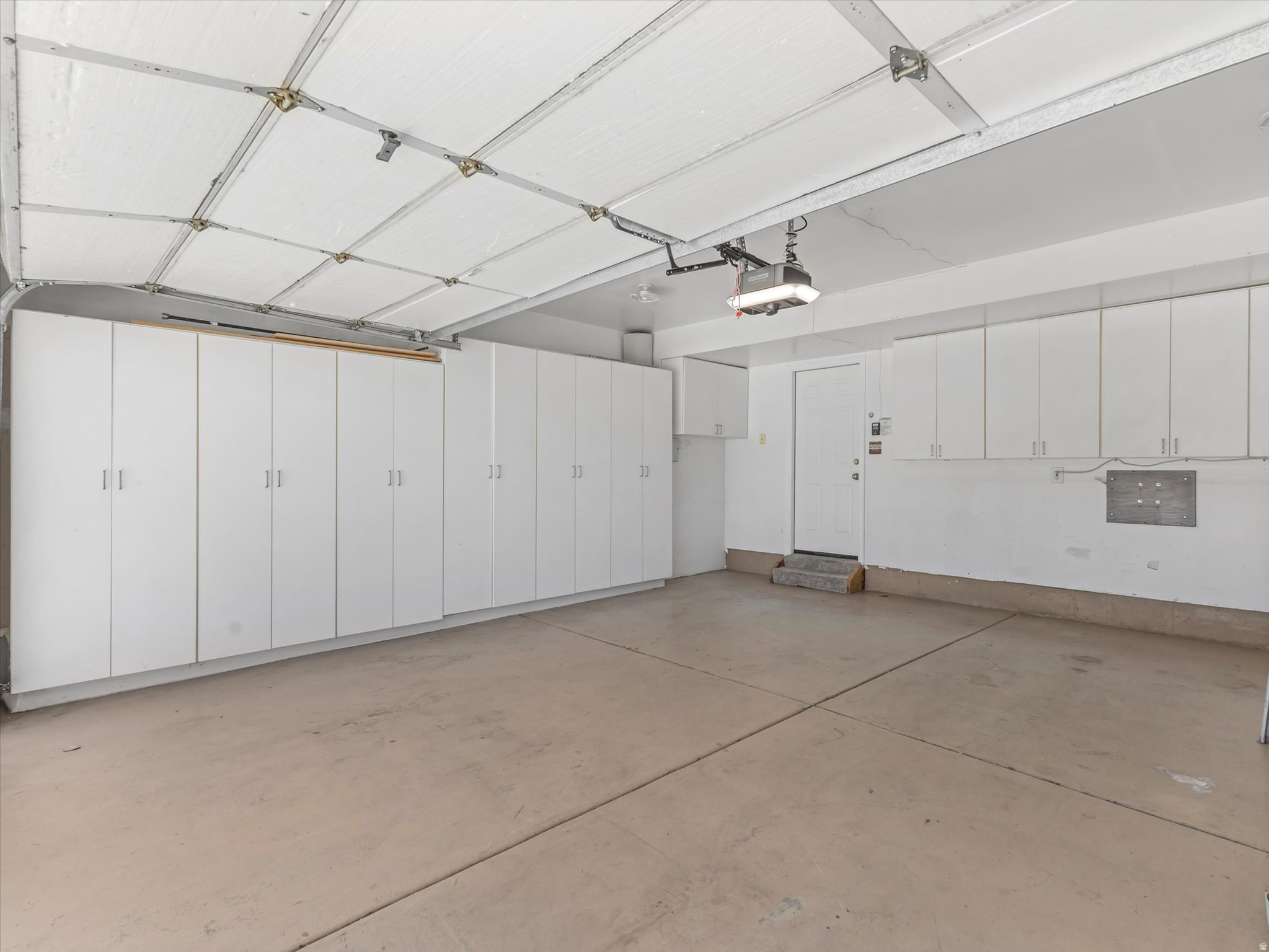 RIVER PARK ESTATES - Residential