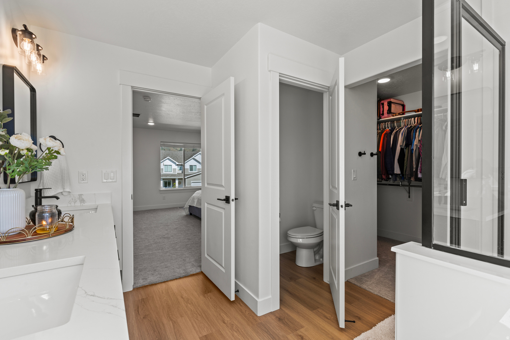 AUBURN HILLS - Residential