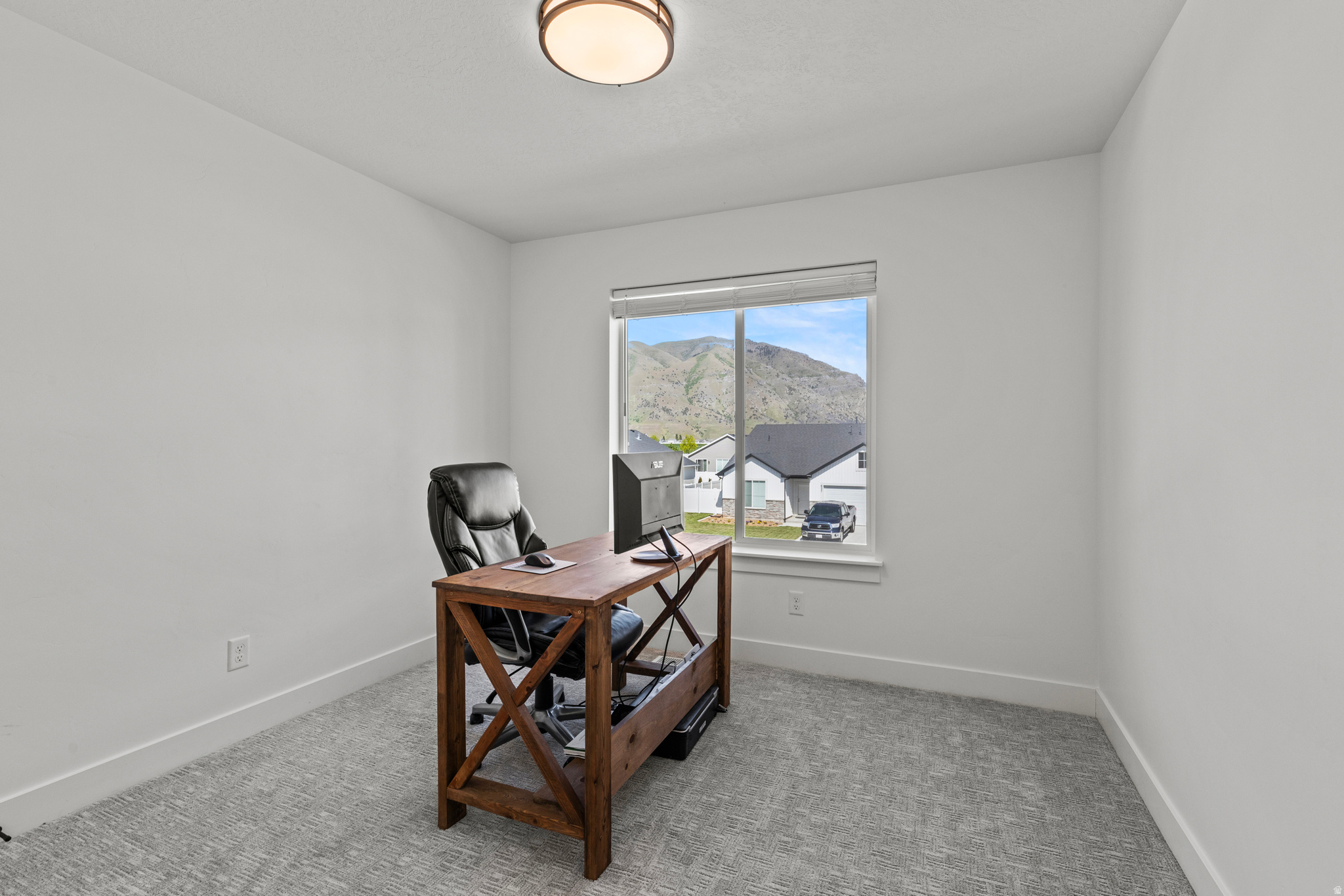 AUBURN HILLS - Residential