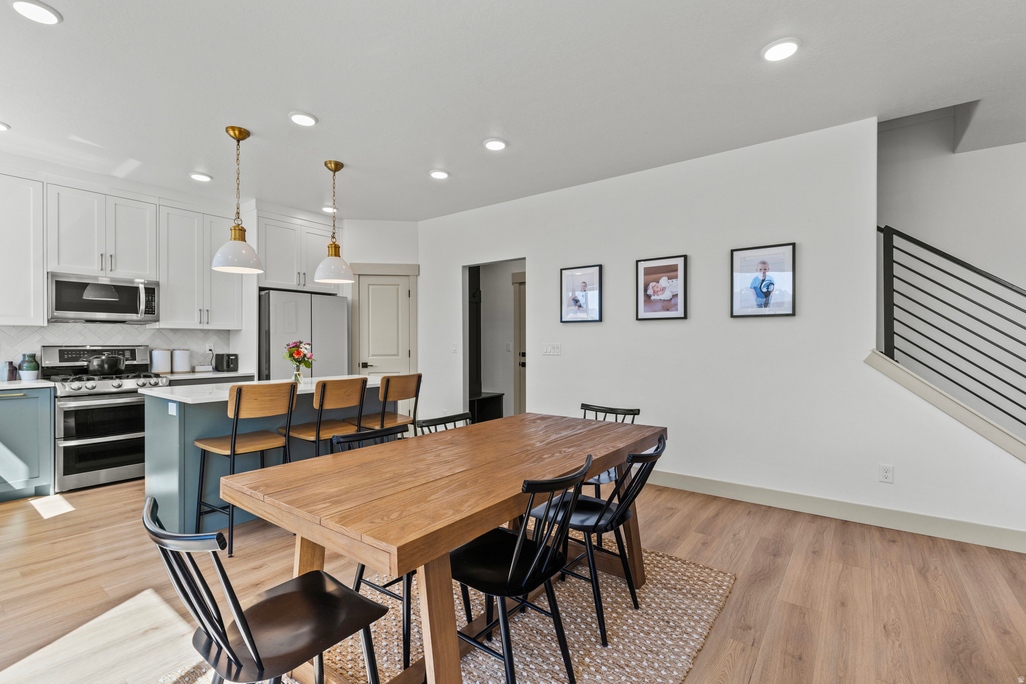 AUBURN HILLS - Residential