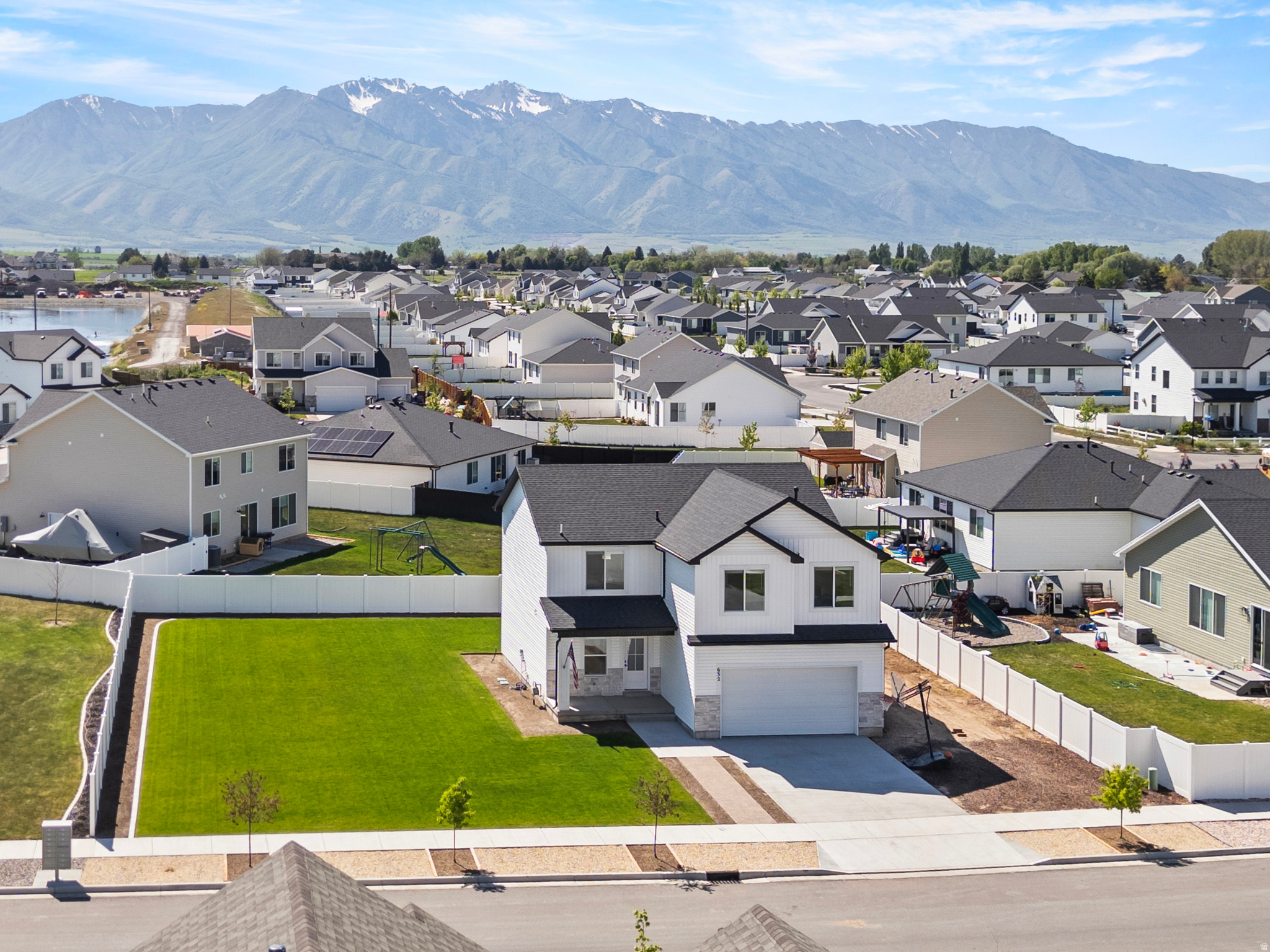 AUBURN HILLS - Residential
