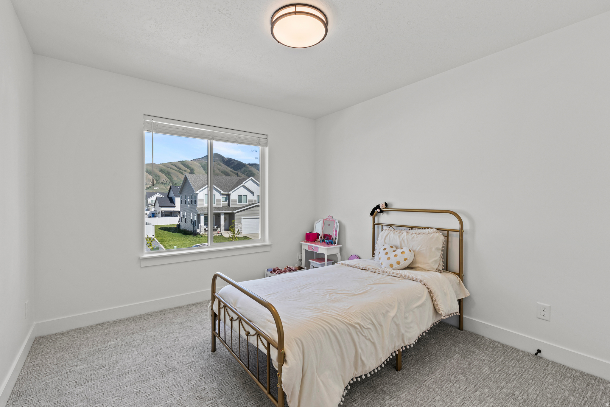 AUBURN HILLS - Residential