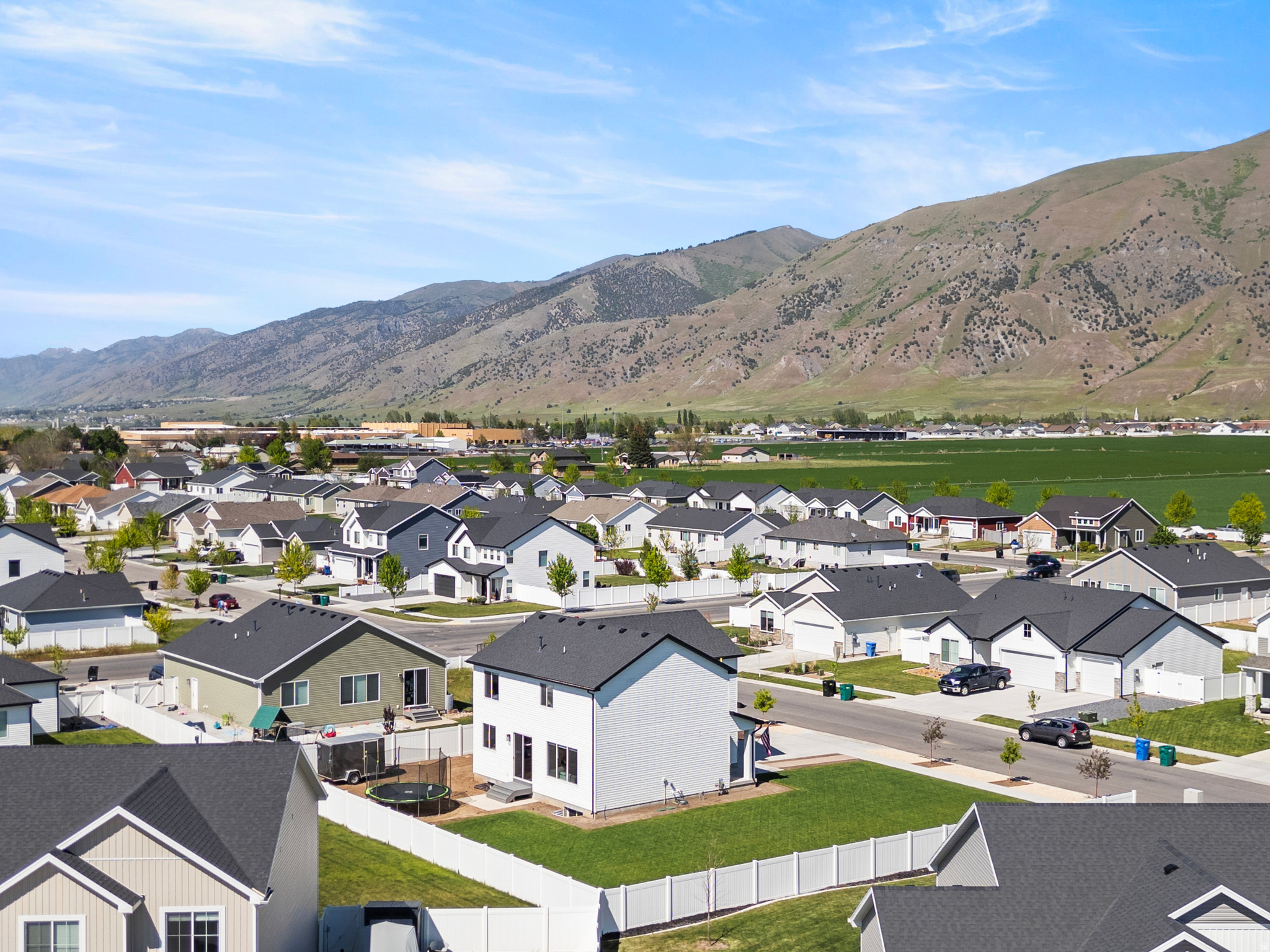 AUBURN HILLS - Residential