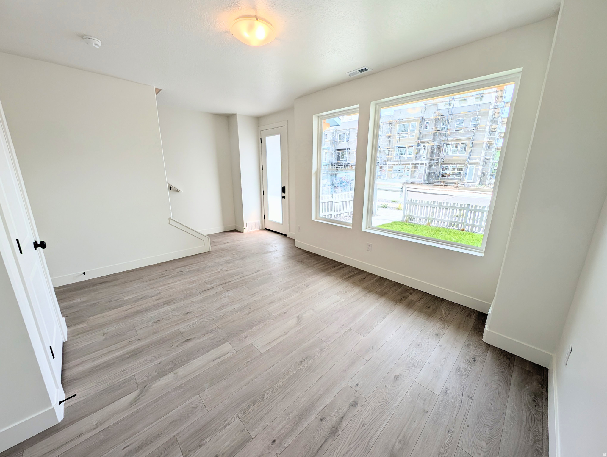 DOWNTOWN DAYBREAK - Residential