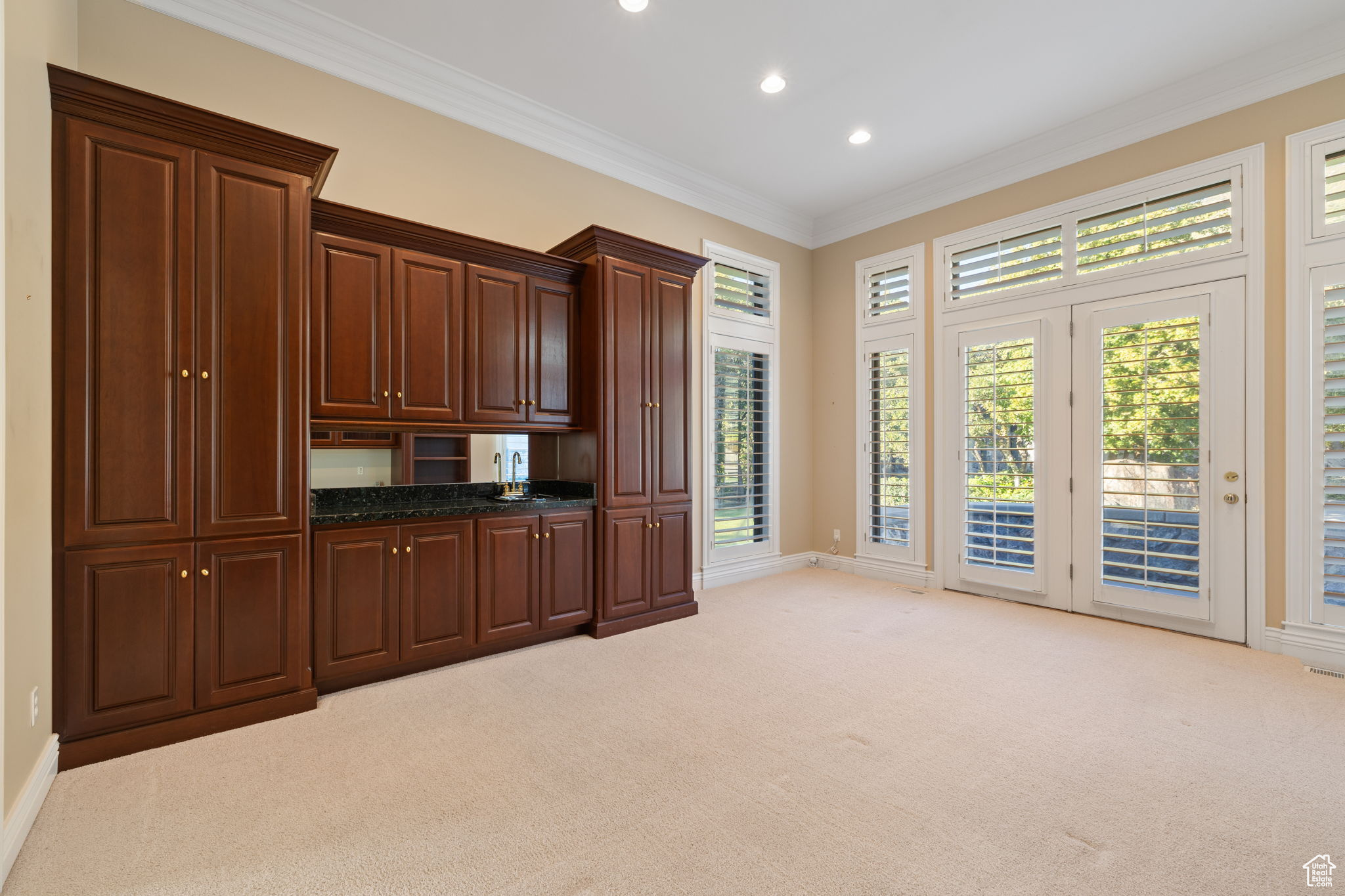 SHADOW VALLEY - Residential