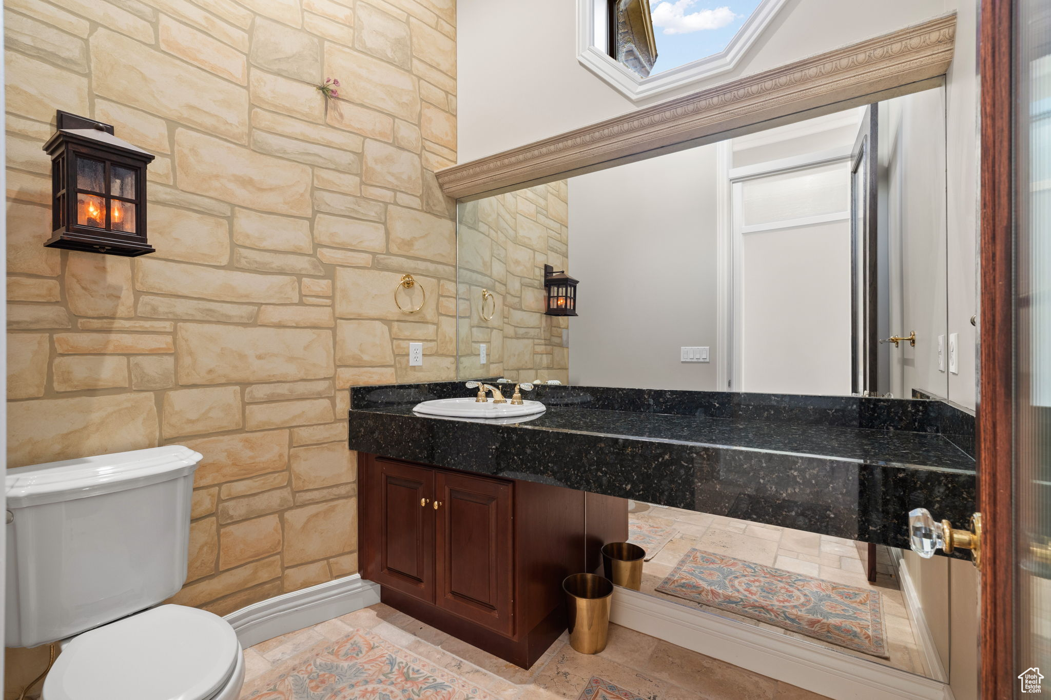 SHADOW VALLEY - Residential