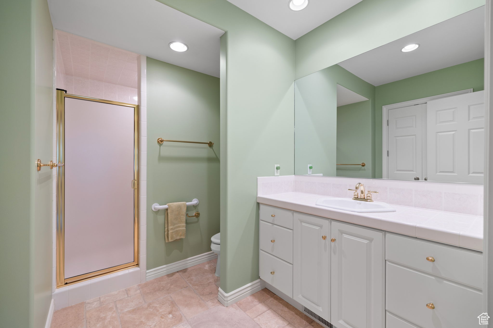 SHADOW VALLEY - Residential