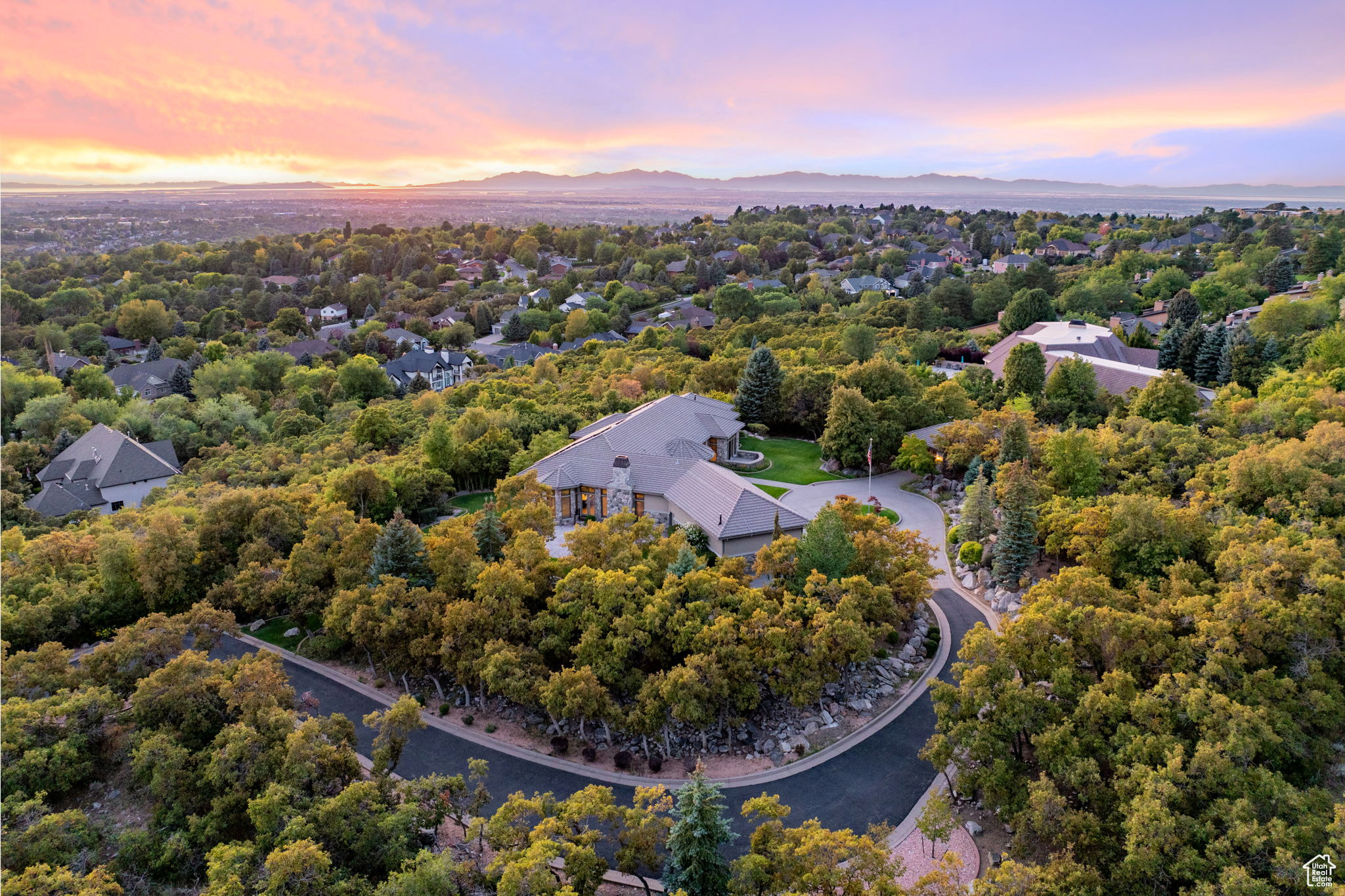SHADOW VALLEY - Residential