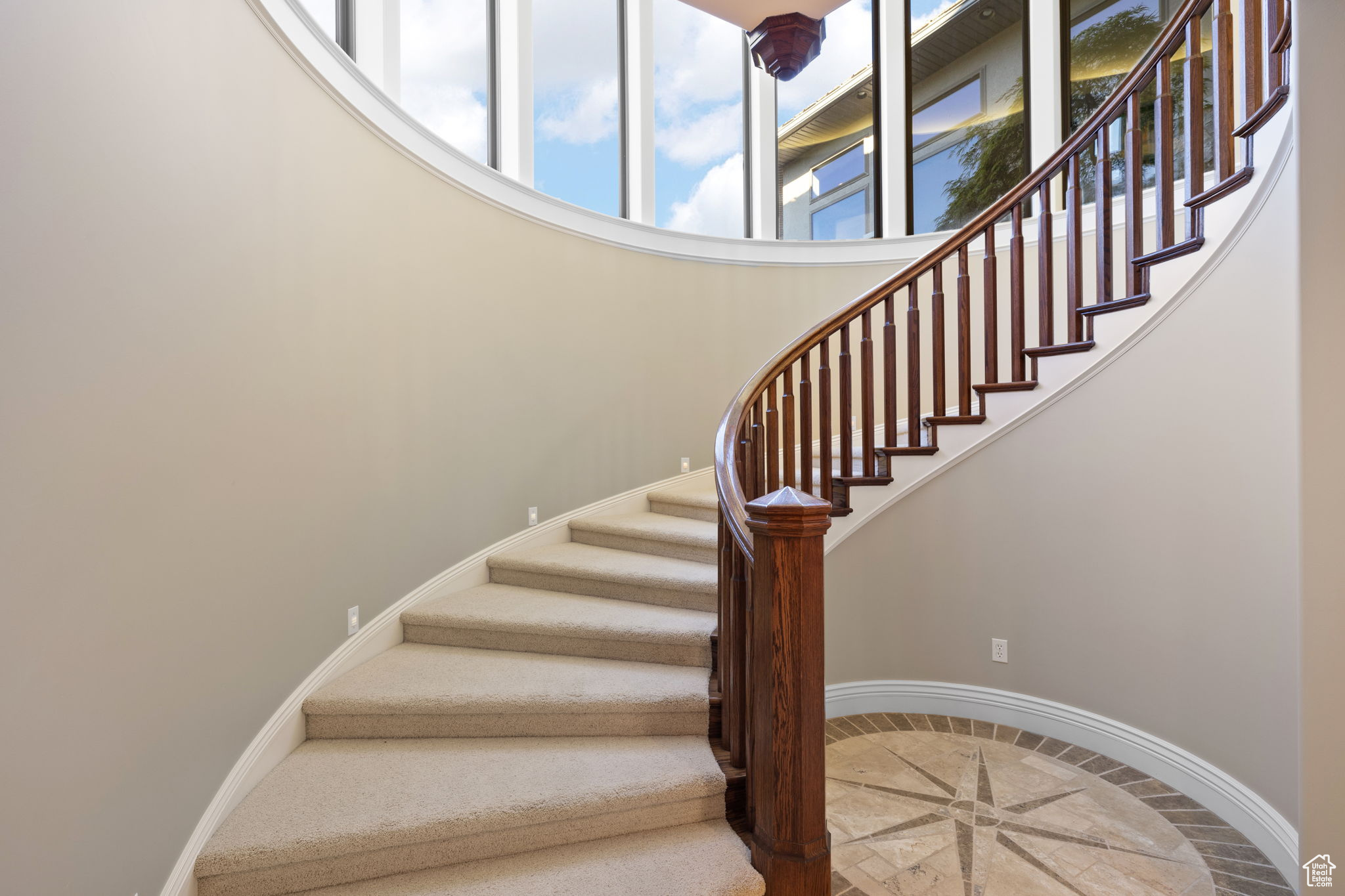 SHADOW VALLEY - Residential