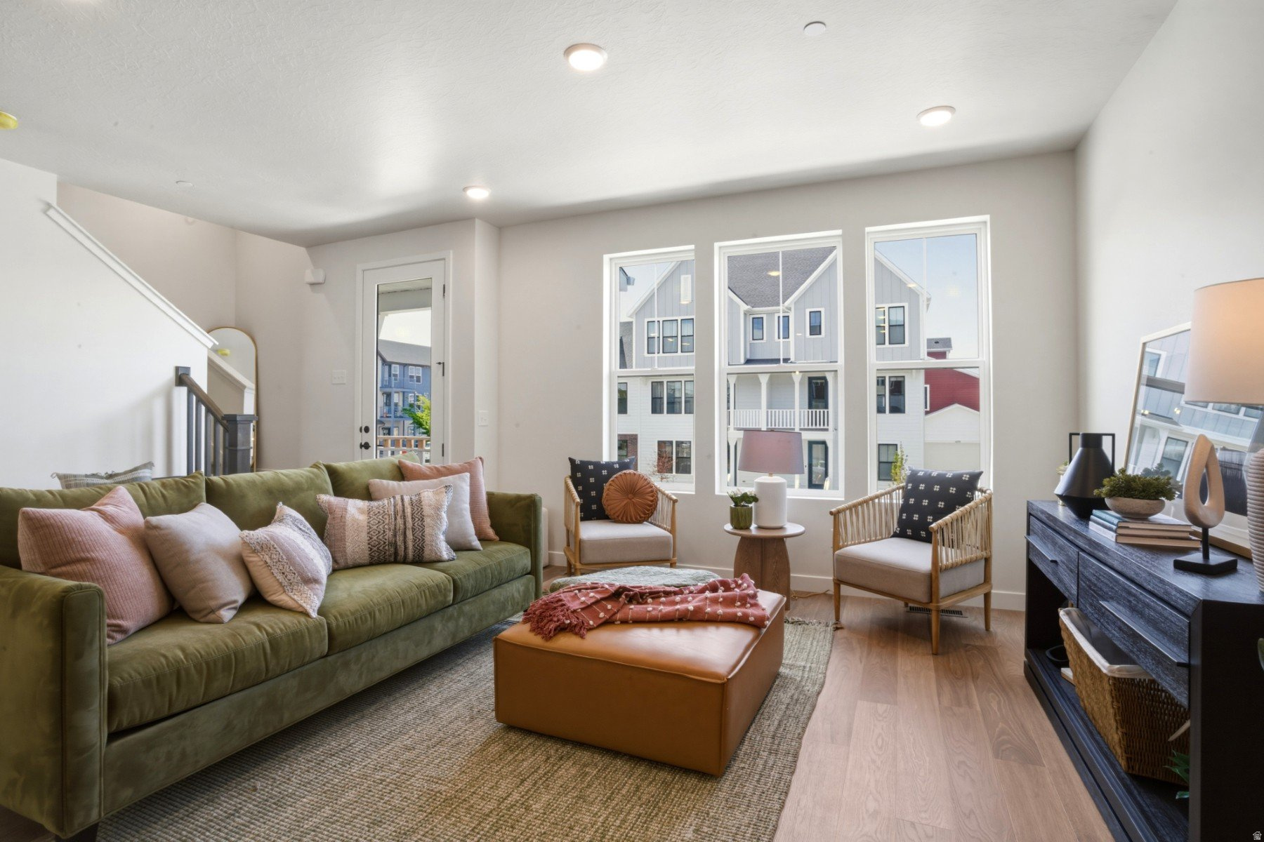 DAYBREAK - Residential
