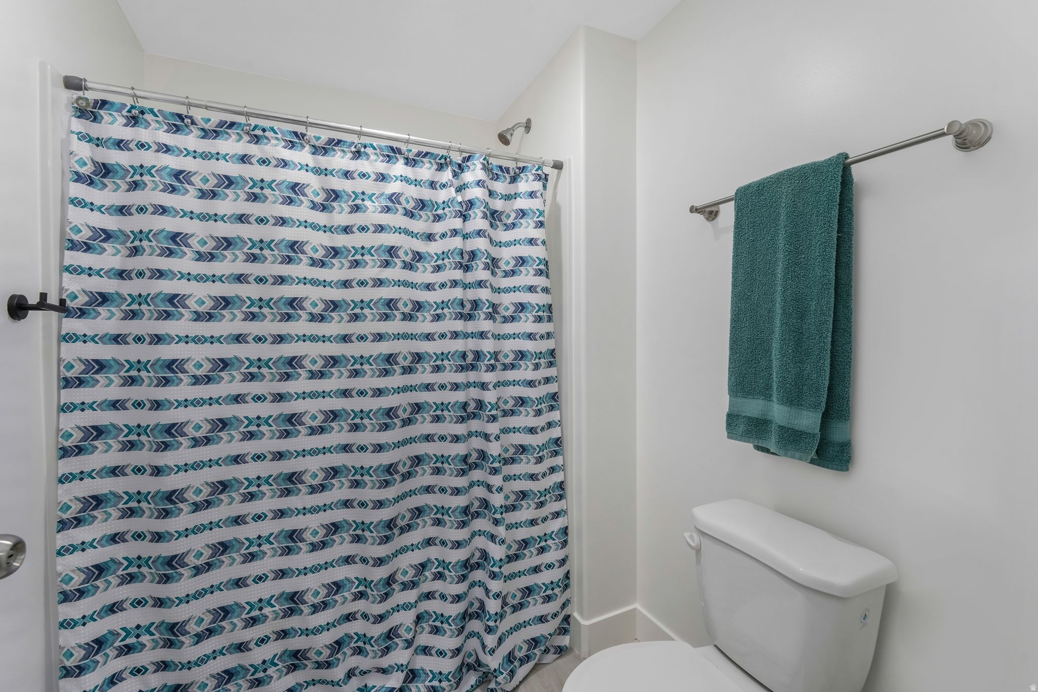 LAKE VIEW ESTATE - Residential