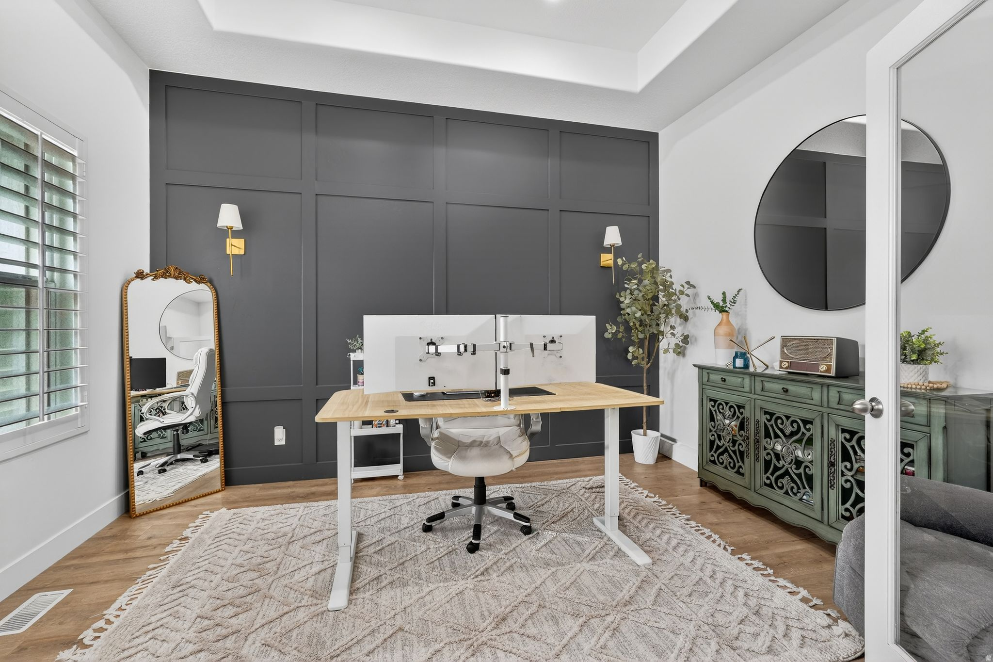 LAKE VIEW ESTATE - Residential