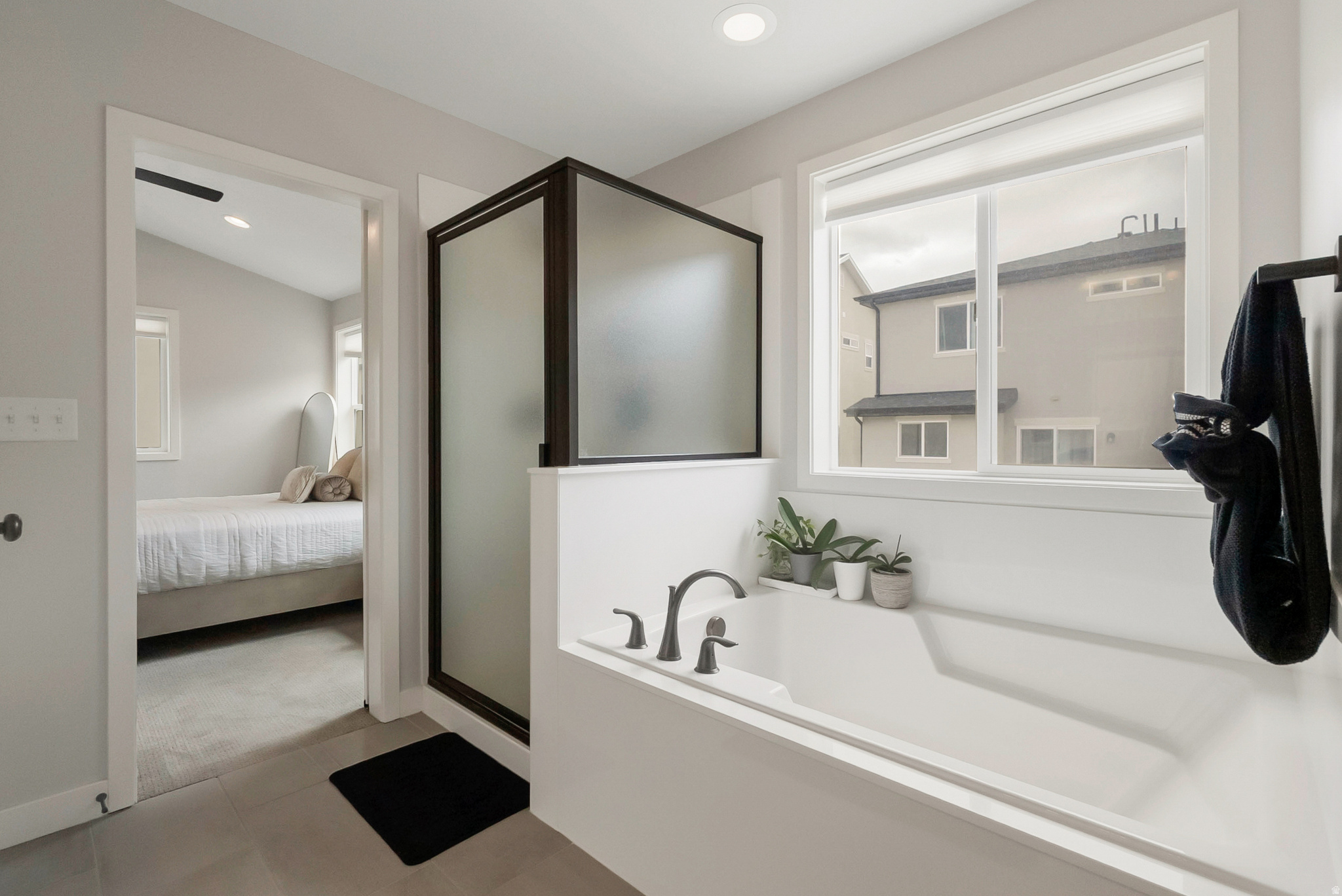 BOULDER AT SKY RANCH - Residential