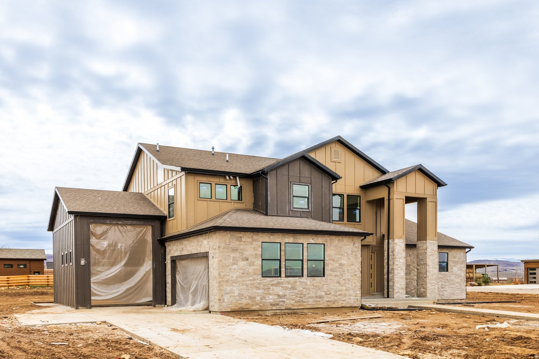 FRONTIER ACRES - Residential