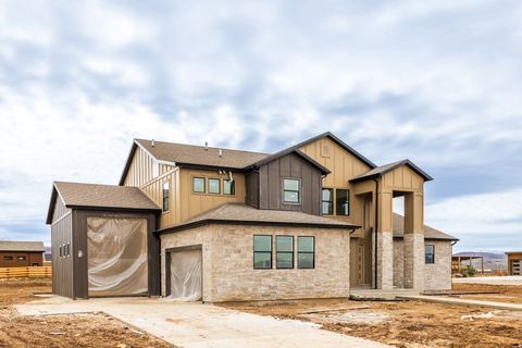 Homes For Sale - 740 Lazy Way #10<br/> Francis, UT 84036