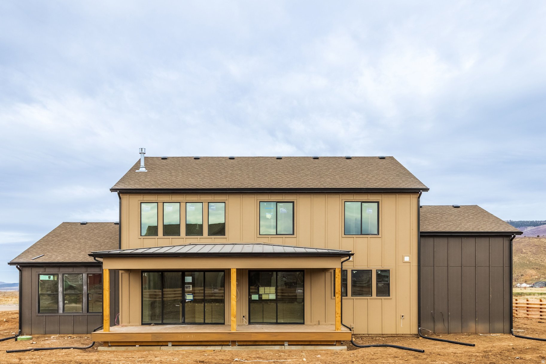 FRONTIER ACRES - Residential