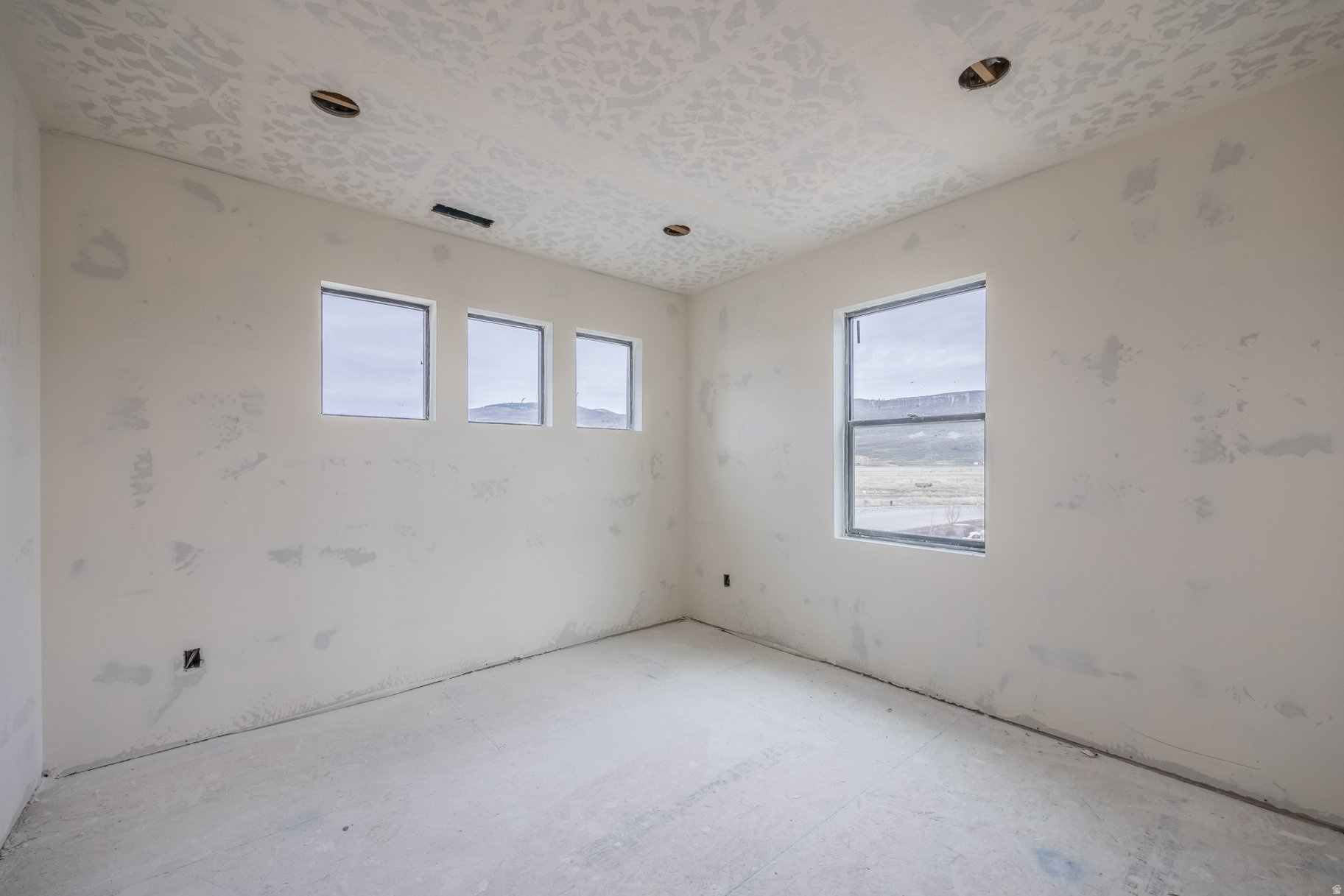 FRONTIER ACRES - Residential