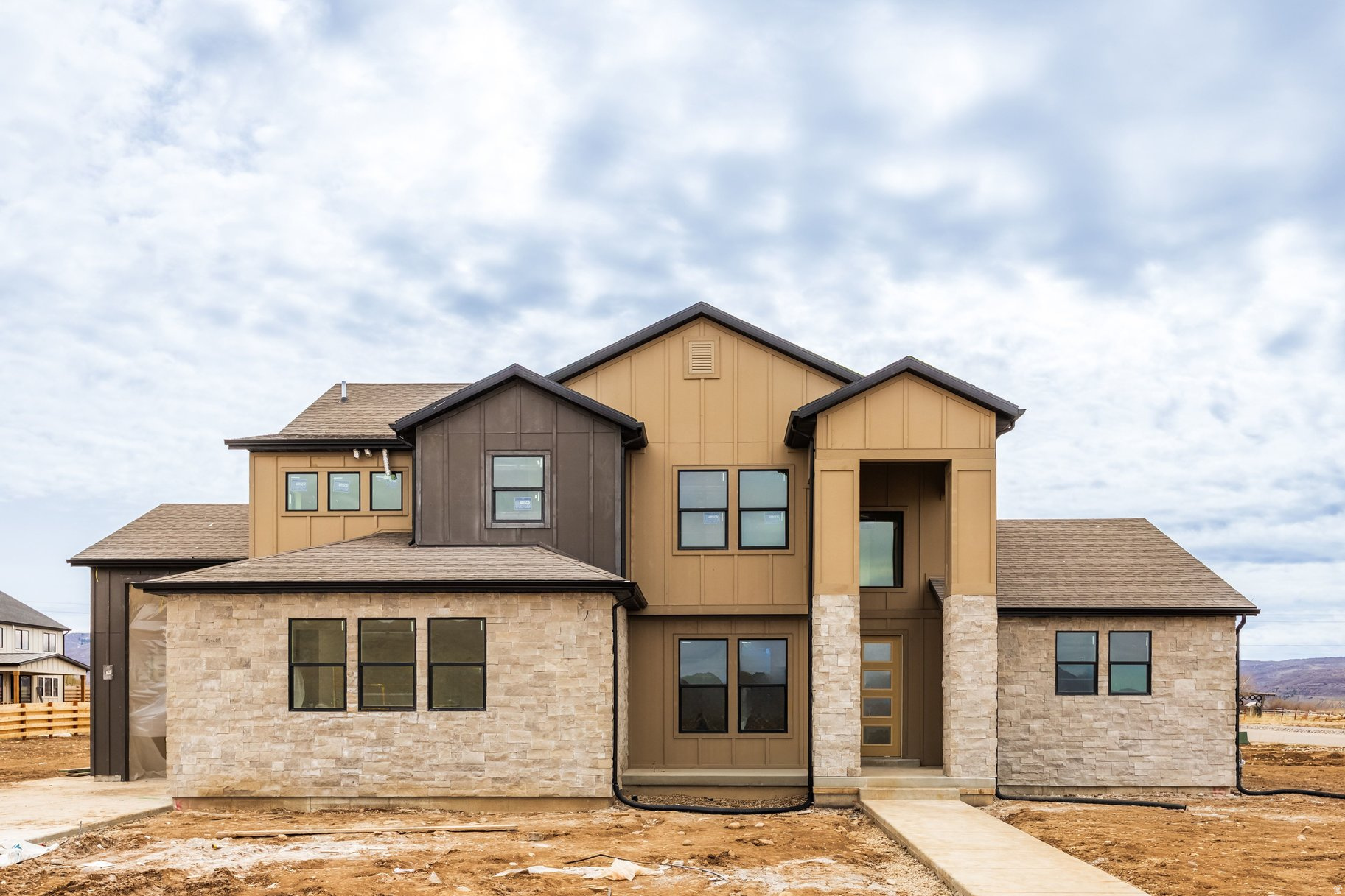 FRONTIER ACRES - Residential