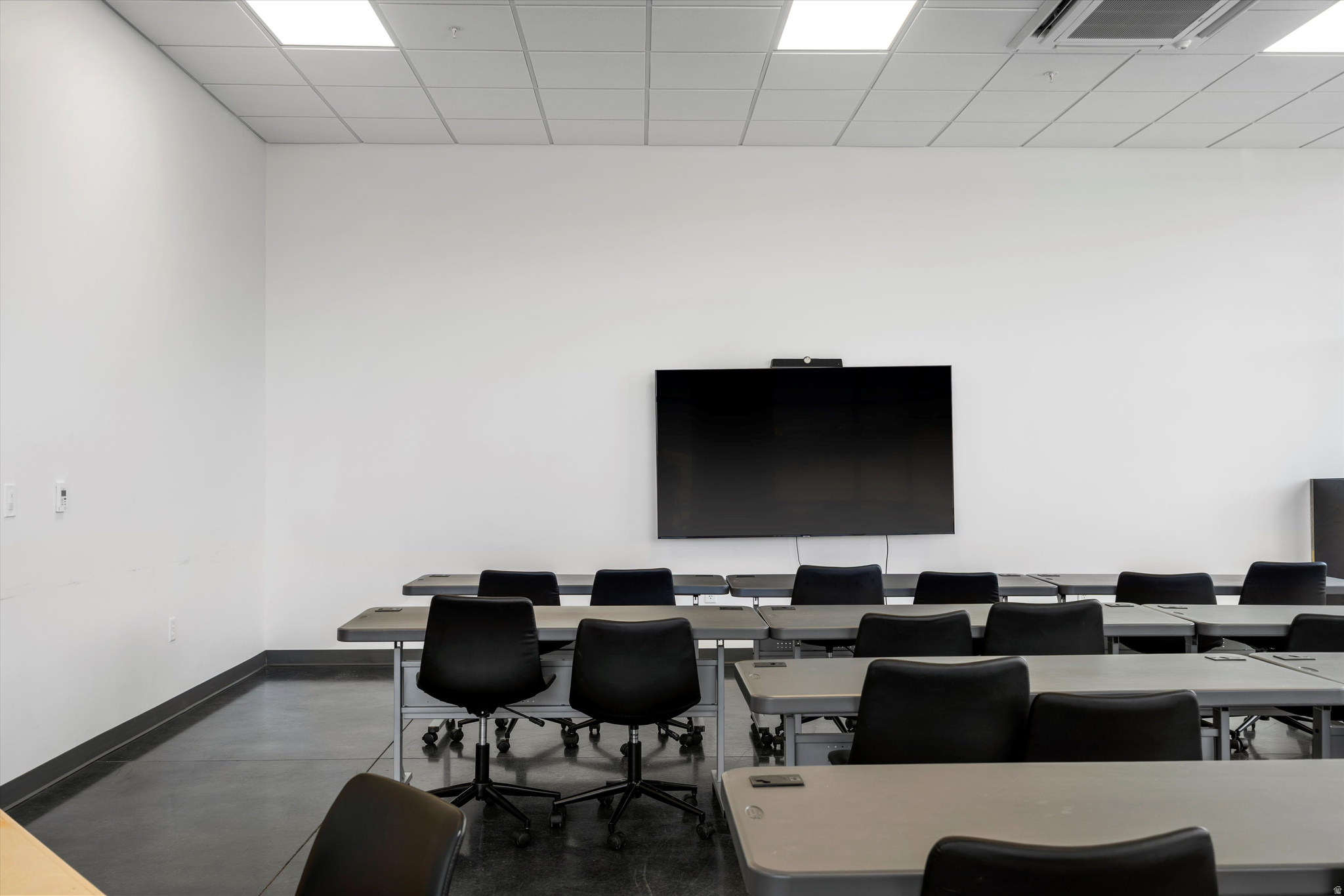 THE NORTH DISTRICT - Commercial Lease