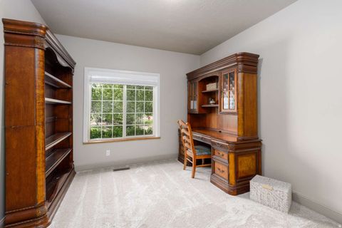 Tiny photo for 1877 S RIVER RUN DR, Huntsville, UT 84317 (MLS # 2158925)