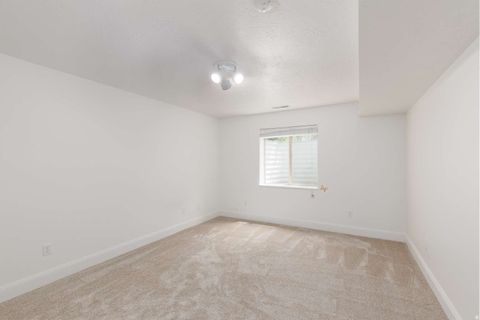 Tiny photo for 1877 S RIVER RUN DR, Huntsville, UT 84317 (MLS # 2158925)